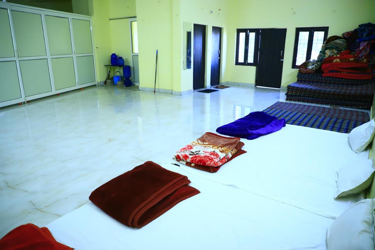 Shivraj Homestay Mathura Exterior foto