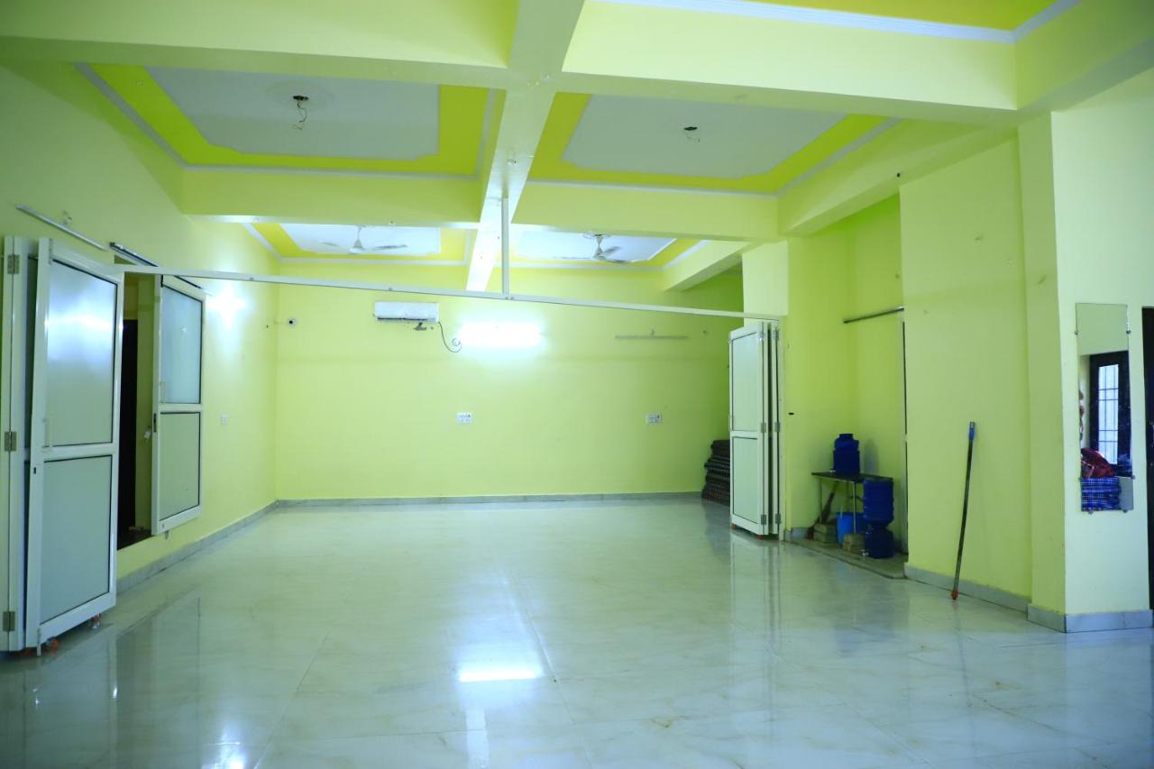 Shivraj Homestay Mathura Exterior foto