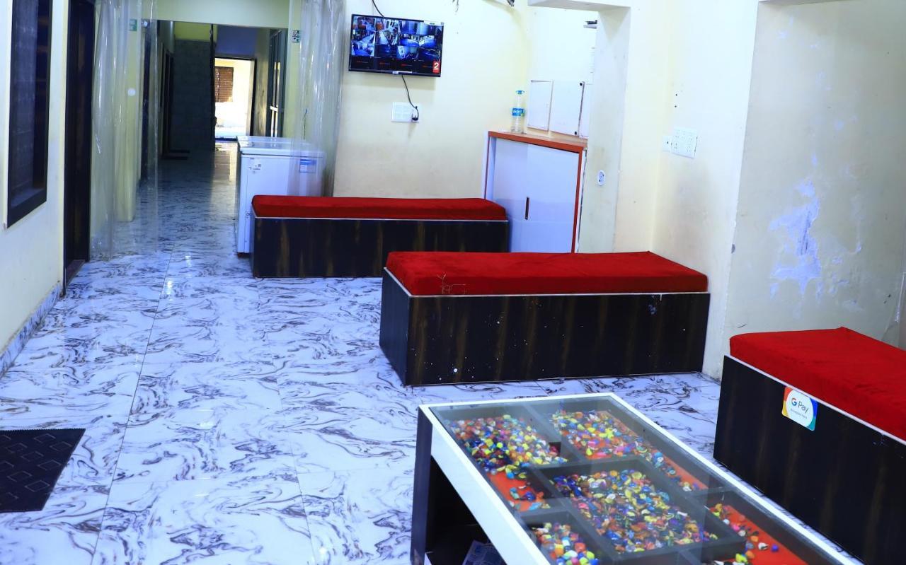 Shivraj Homestay Mathura Exterior foto