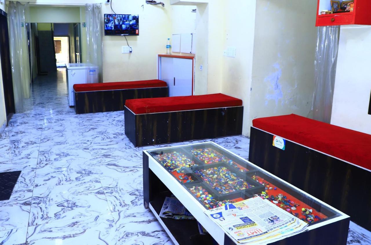 Shivraj Homestay Mathura Exterior foto